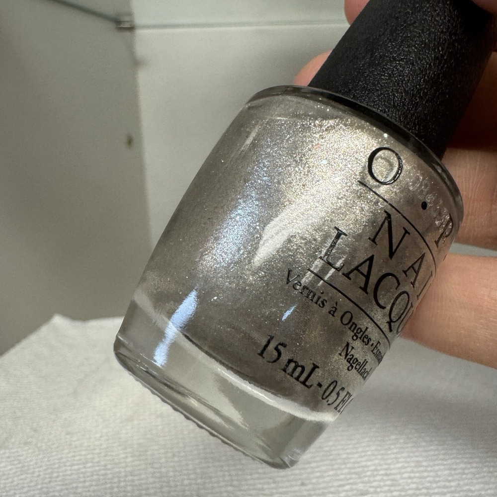 OPI Lacquer - HR H01 Five-and-Ten - 0.5oz / 15ml New Without Box